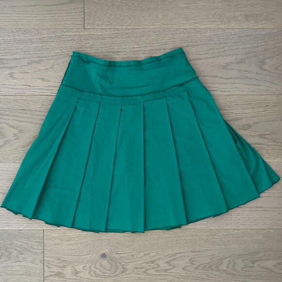 BCBG MAXAZRIA Short Green Skirt, Size 0 - Picture 2 of 3